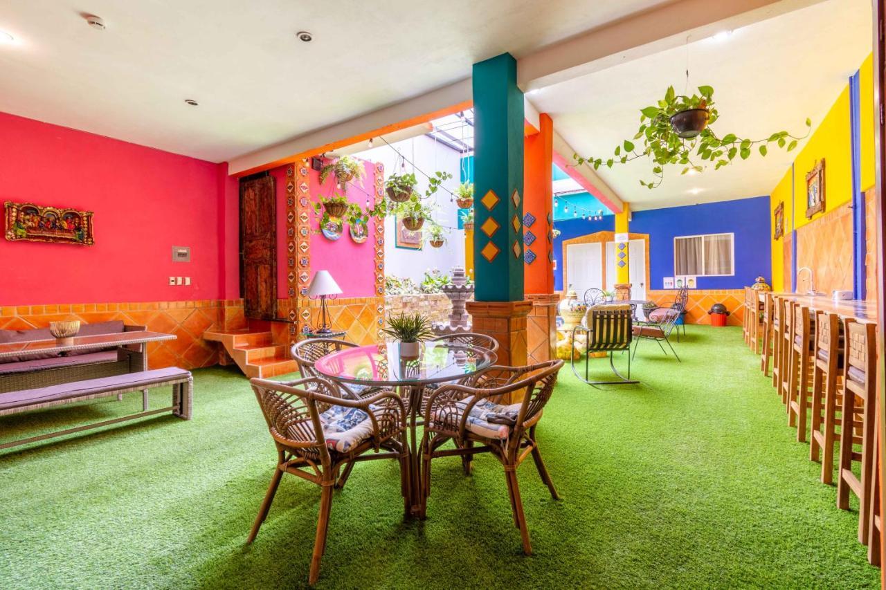 Hosteria Casa Marquez Leon Ngoại thất bức ảnh