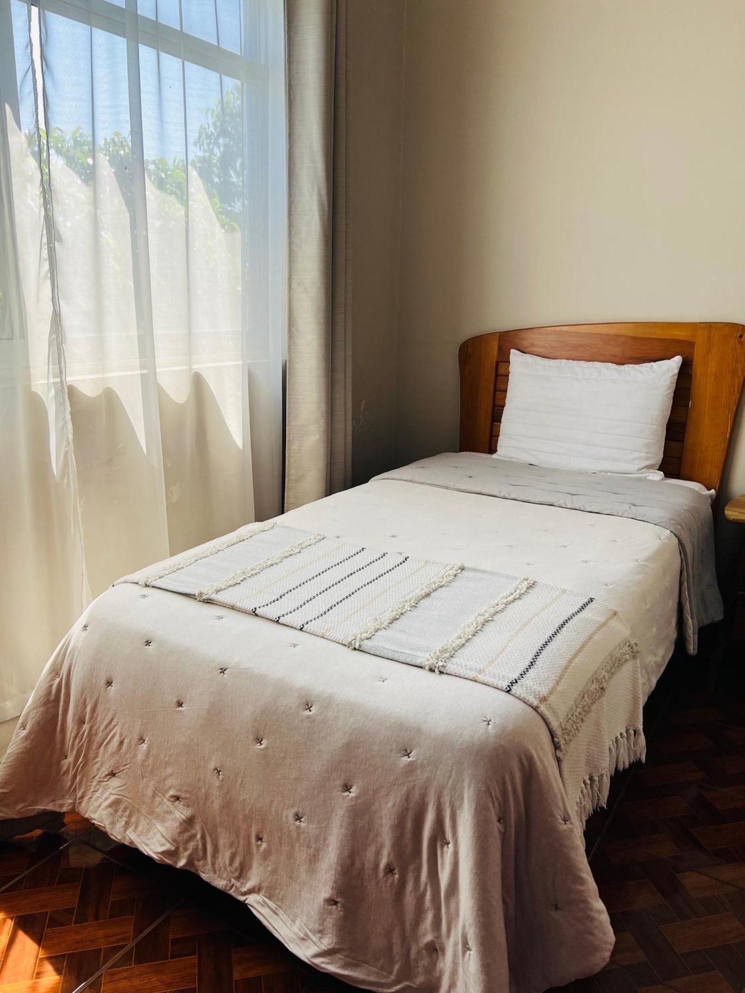 Hosteria Casa Marquez Leon Ngoại thất bức ảnh