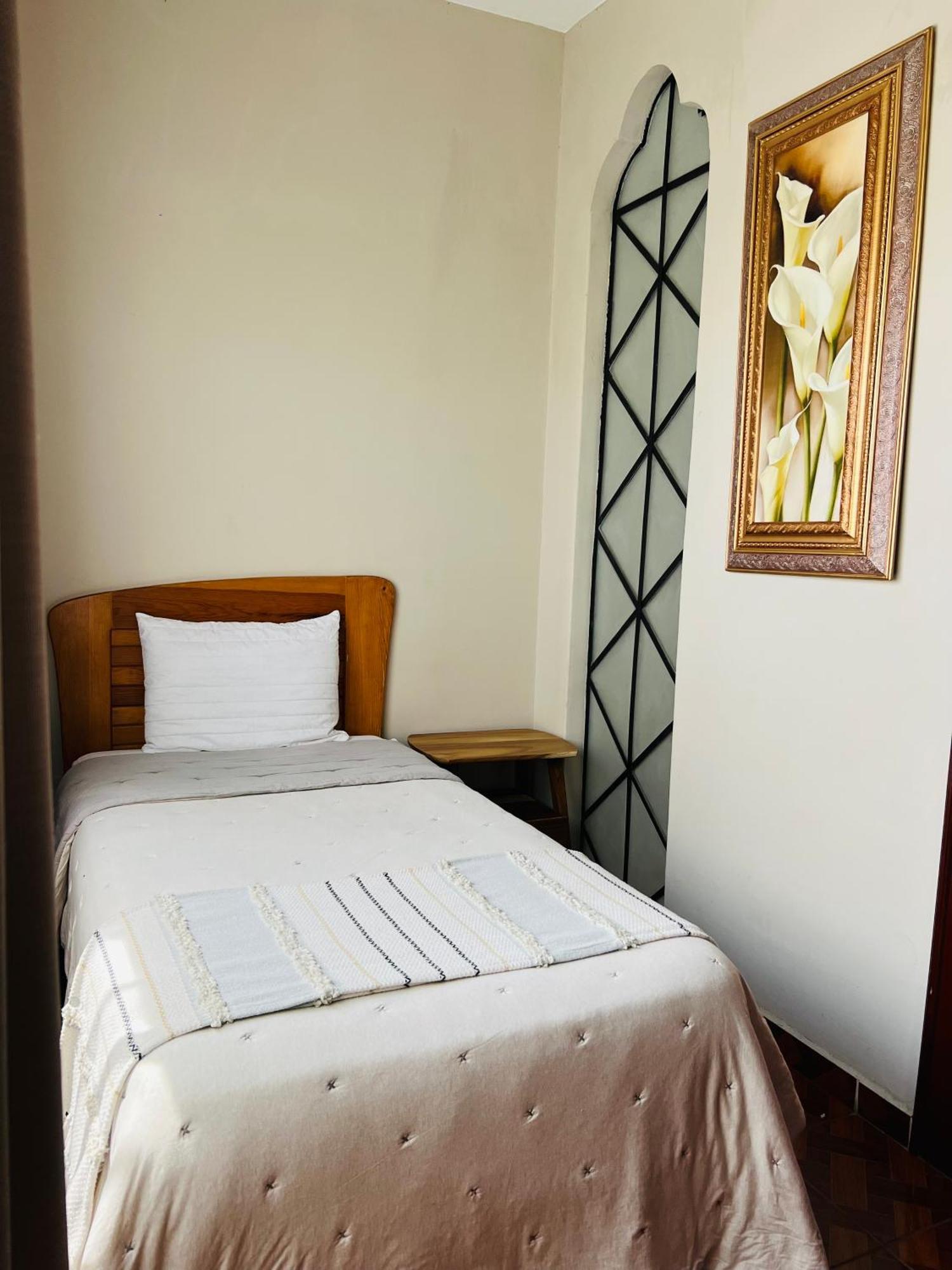 Hosteria Casa Marquez Leon Ngoại thất bức ảnh